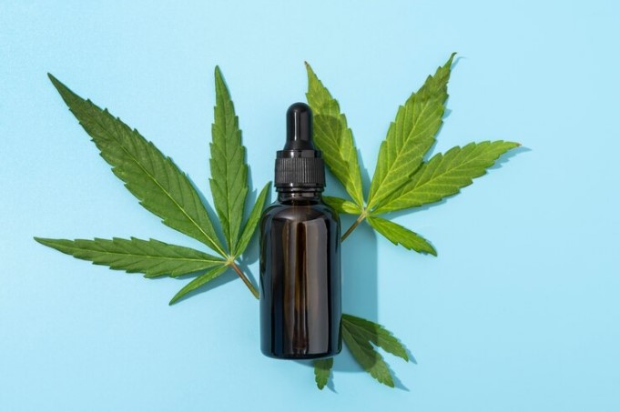 Navigating the CBD Marketplace: What to Look For in a Product
