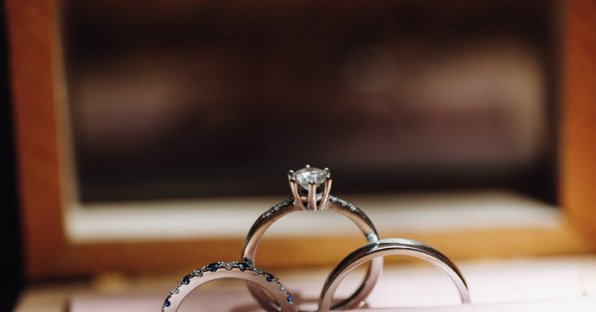A Legacy of Romance: A Sparkle to Remember